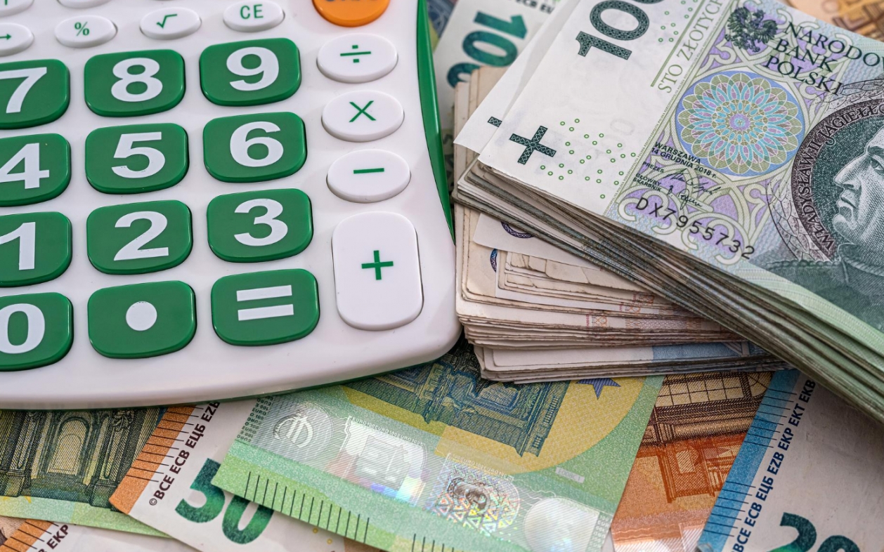 Modernizacje i nowe inwestycje w polskiej infrastrukturze kolejowej o wartości ponad 6 miliardów złotych